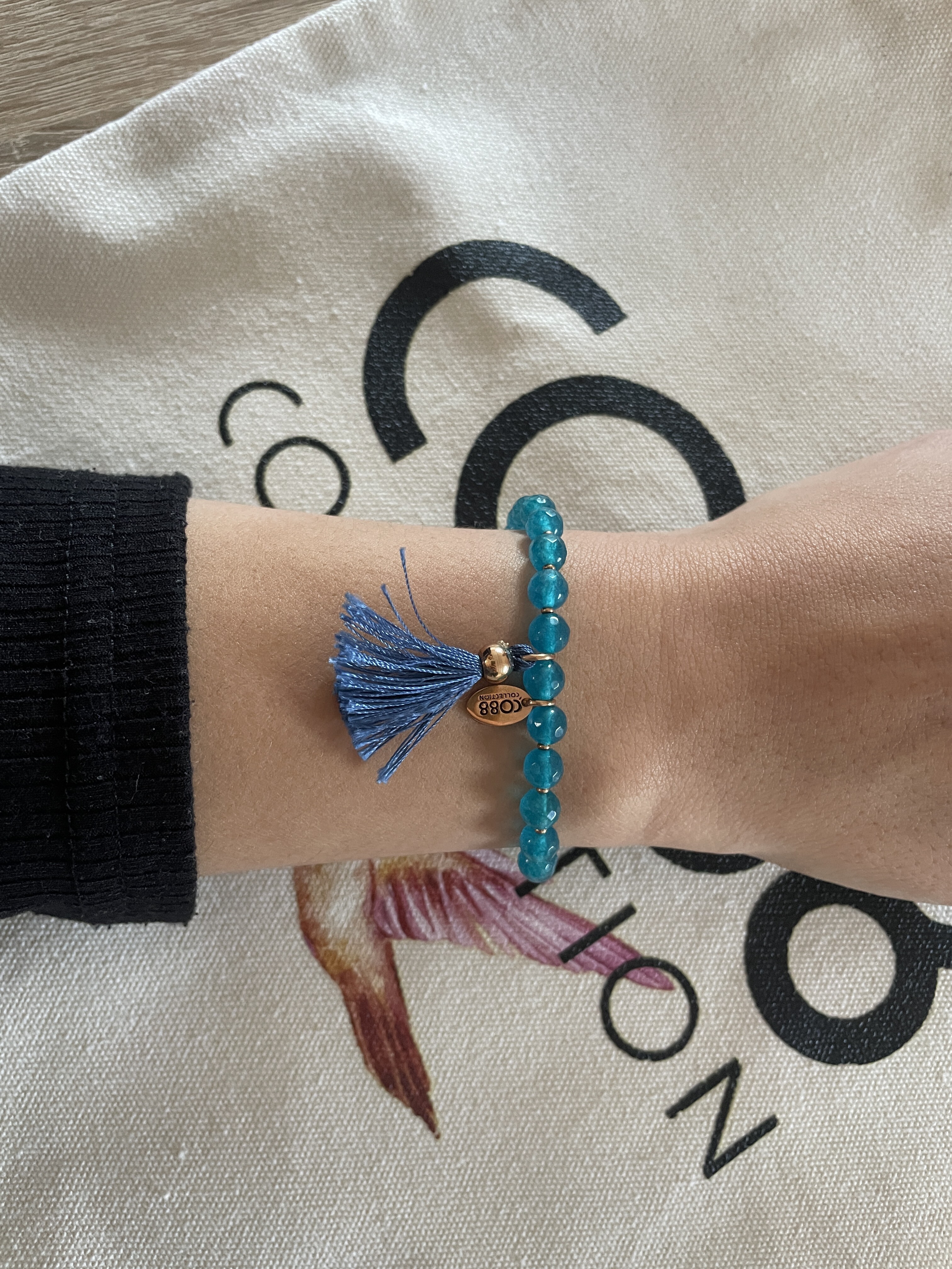 Bracelet Co88 France en acier inoxydable rose gold et pampille bleue, pierres naturelles bleues