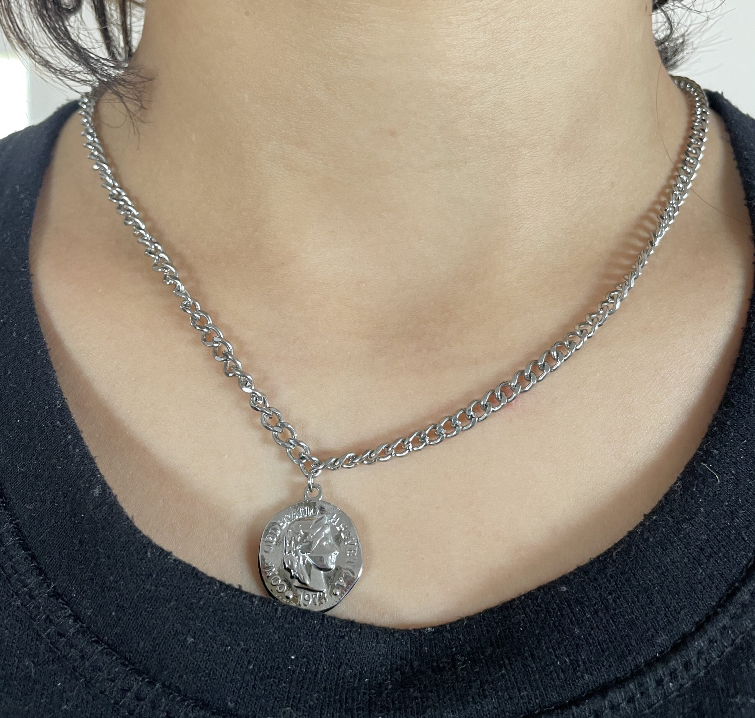 Collier Co88 France en acier inoxydable argenté et pampille argentée