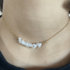 Collier Co88 France en acier inoxydable doré et pierres naturelles blanches