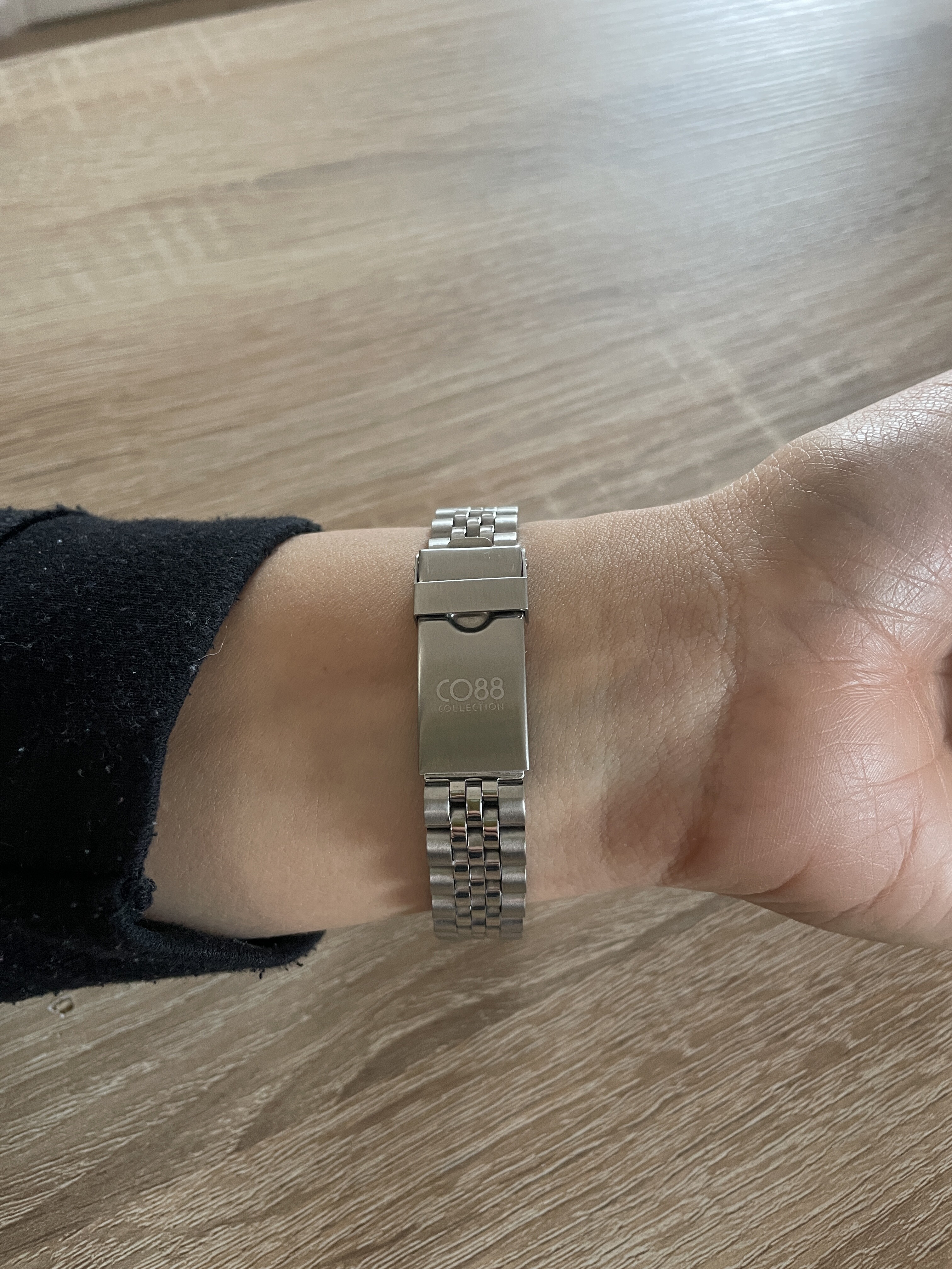 Montre Co88 France en acier inoxydable argenté