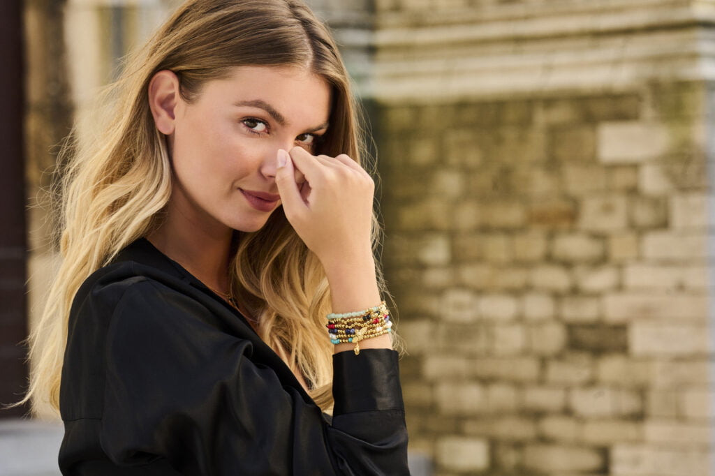 Bijoux acier inoxydable Co88 collection avec mannequin