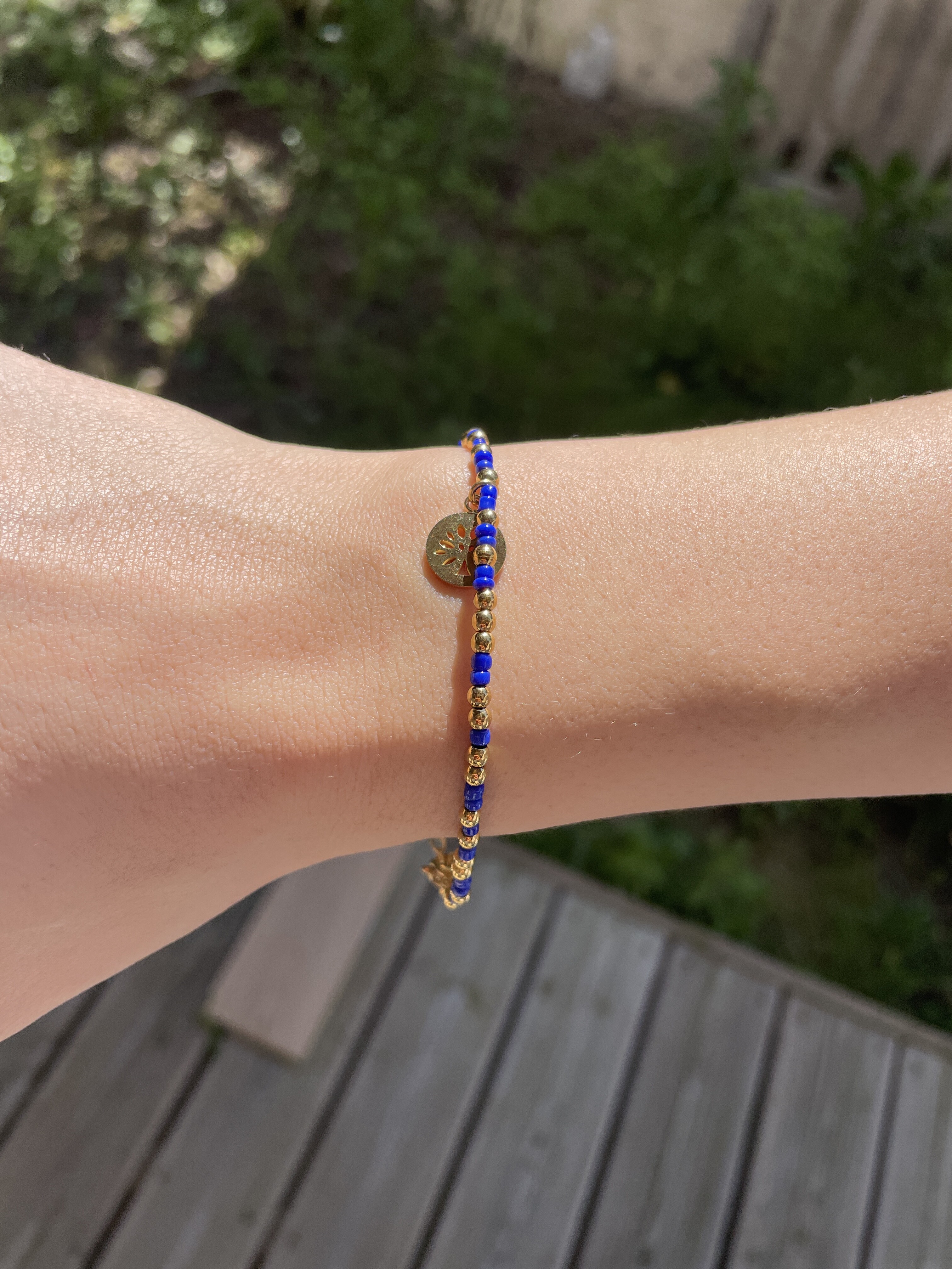 Bracelet Co88 France en acier inoxydable et perles bleues, pampille arbre